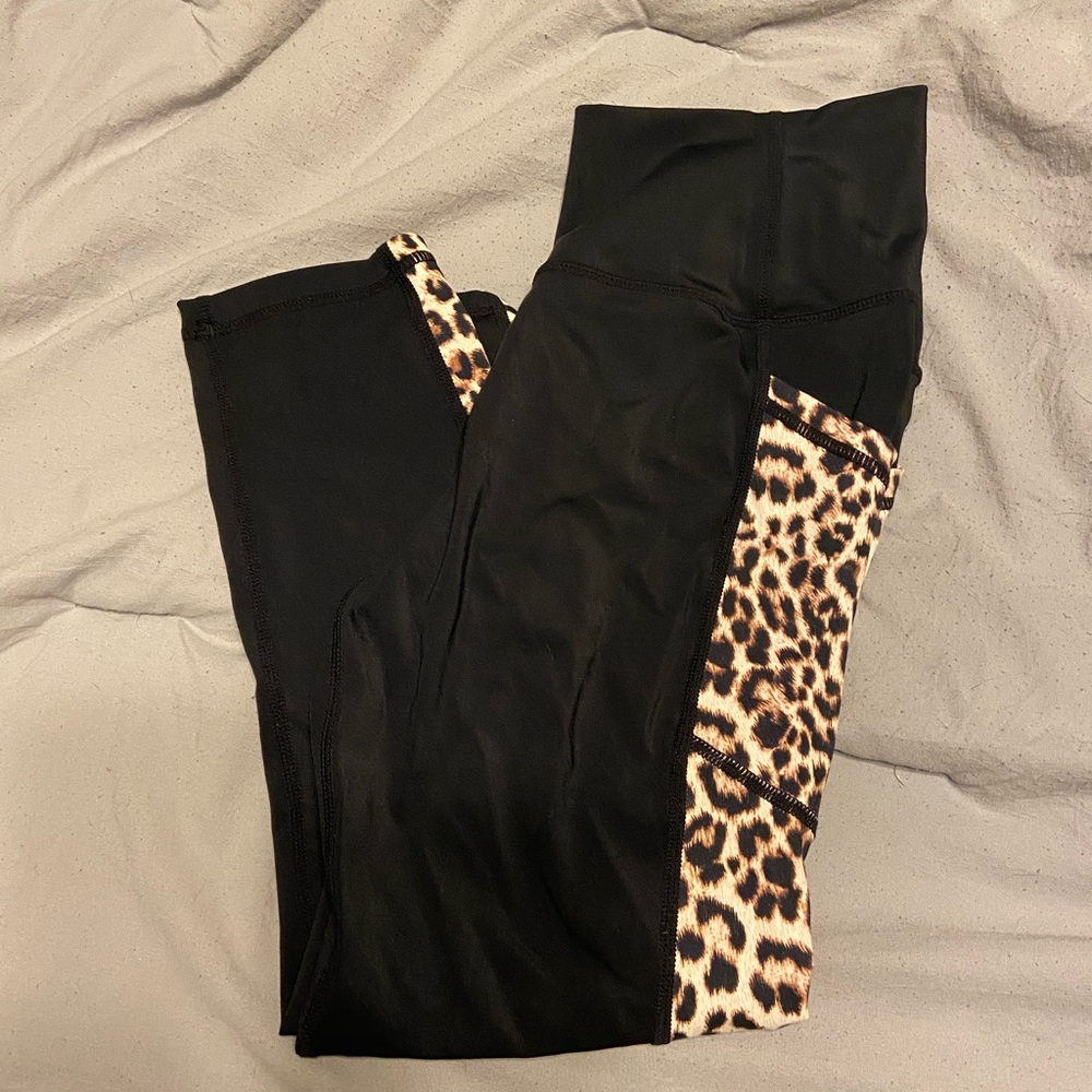 Zyia Leggings
